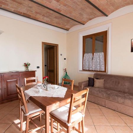 Agriturismo Podere Camollia Costalpino Exteriör bild