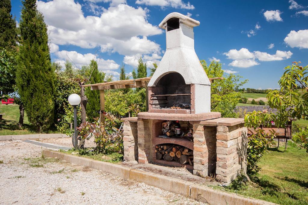 Agriturismo Podere Camollia Costalpino Exteriör bild
