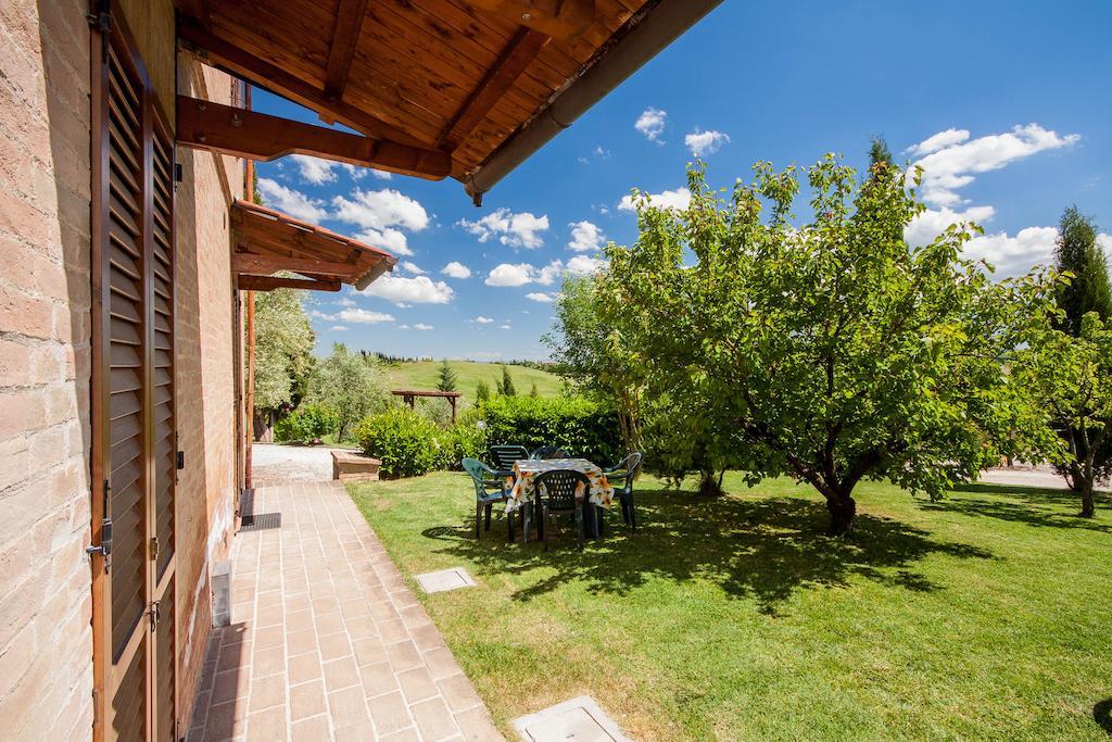 Agriturismo Podere Camollia Costalpino Exteriör bild